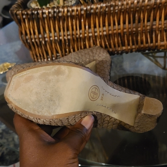 House of Harlow 1960 Pearl peep toe heels - Picture 9 of 13